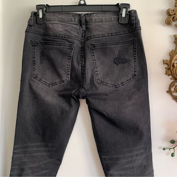 BLACK FRINGE JEANS - Picture 7 of 11